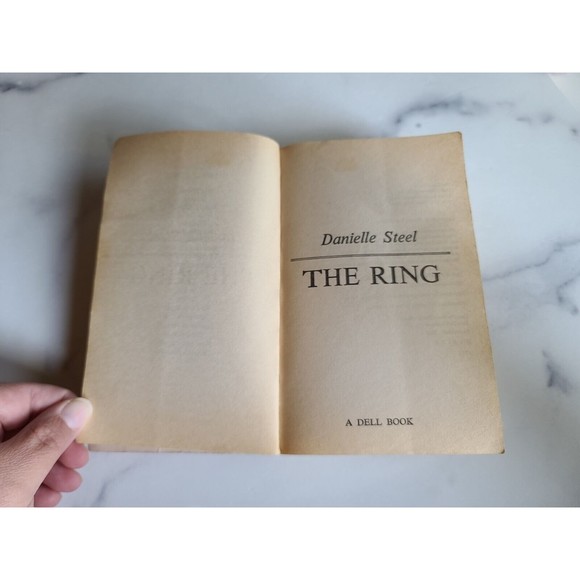 The Ring - Picture 3 of 10